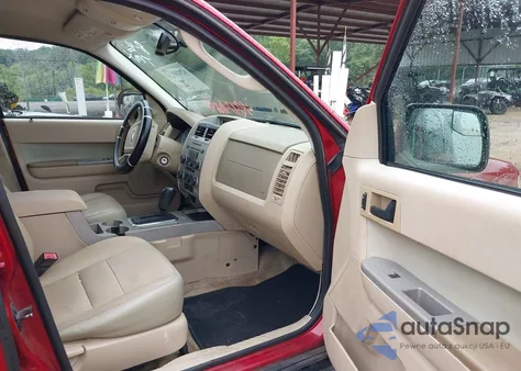 2011 Ford Escape Xlt from USA, damaged, VIN 1FMCU0D71BKA99326